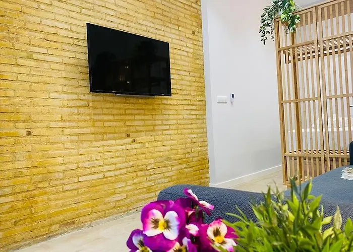Florit Flats - The Cabanyal Suites 04 * Walencja